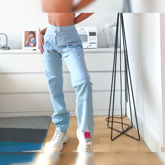 SOLD - Picture 4 of 8